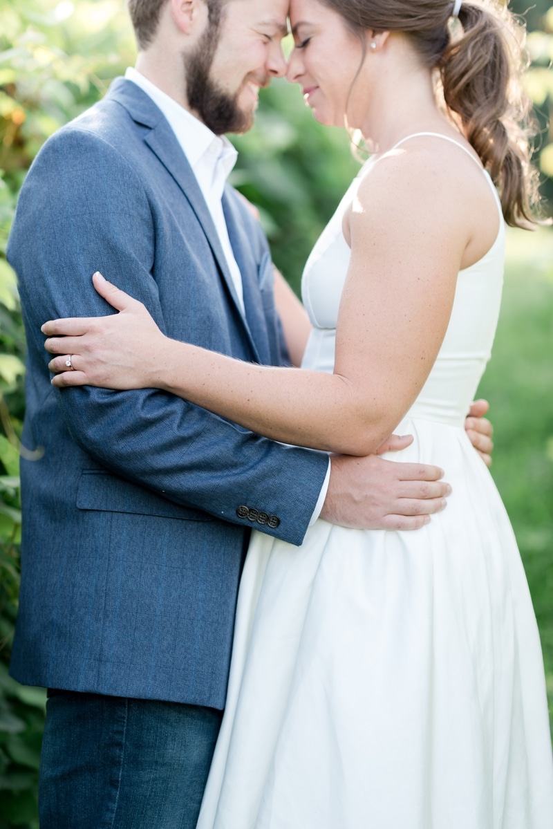 Engagement session couple in Bluemont VA