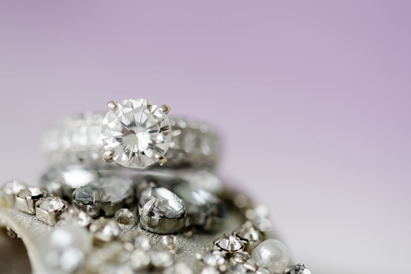 Detail shot of engagement ring at Hyatt Regency Chesapeake Bay wedding