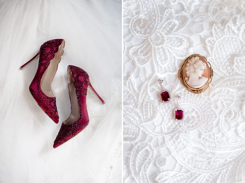Red bride shoes and jewelry